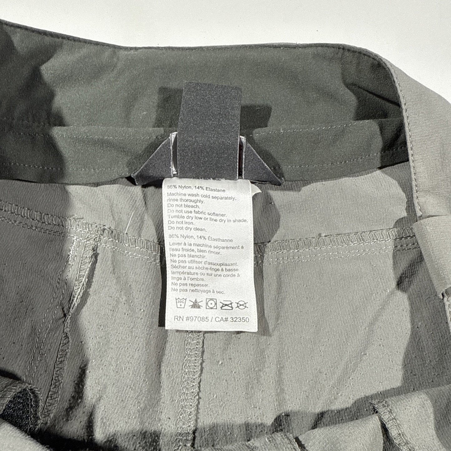 Outdoor Research Ferrosi Capri Shorts Womens Size 10 Hiking Stretch Trail 269194