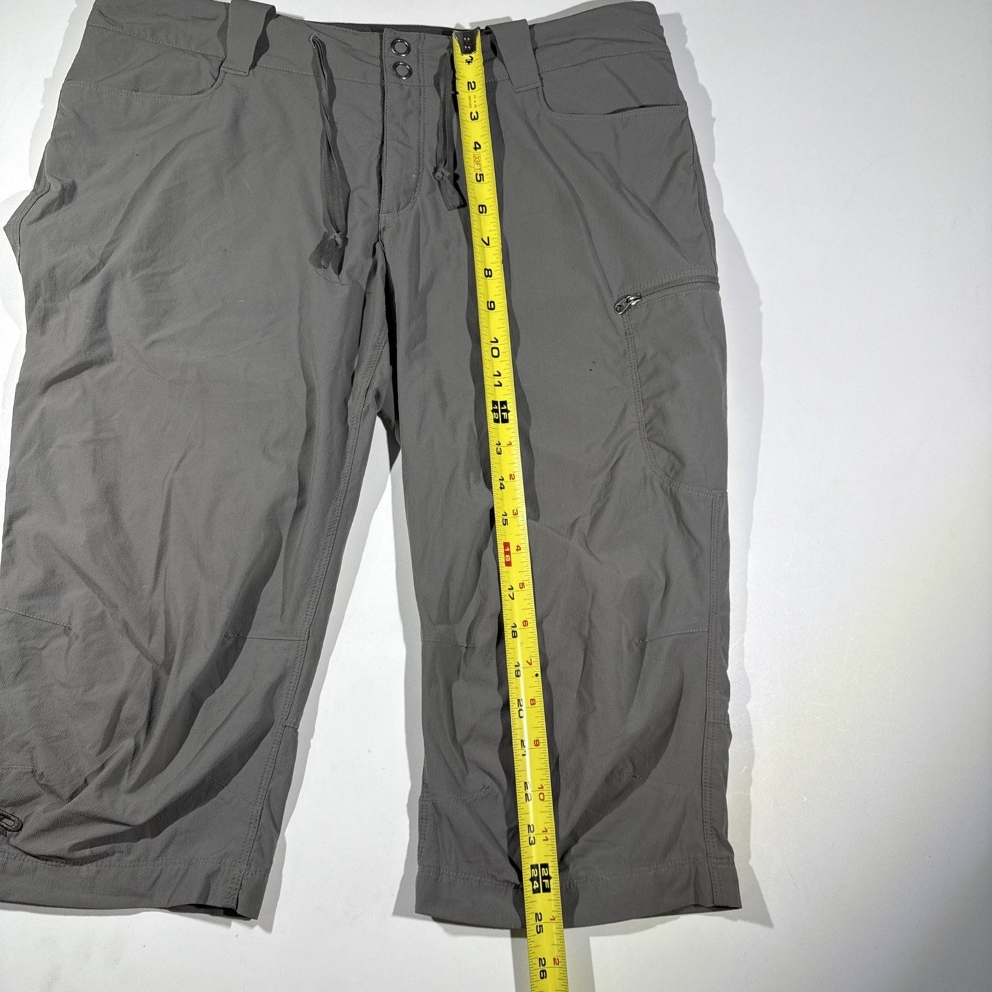 Outdoor Research Ferrosi Capri Shorts Womens Size 10 Hiking Stretch Trail 269194